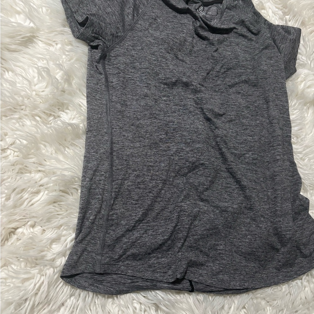 Champion Heathered Black Short Sleeve Shirt